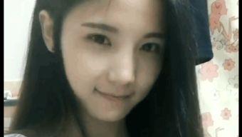 自拍舌吻在线视频,揭秘网络自拍舌吻视频背后的真相