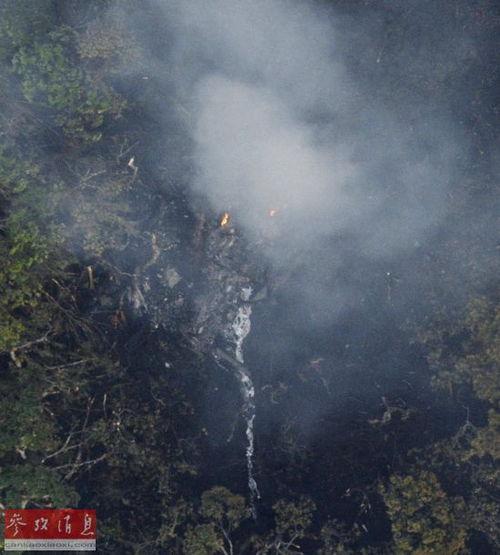 坠机现场直拍在线视频,惊心动魄的瞬间还原 第2张 坠机现场直拍在线视频,惊心动魄的瞬间还原 第2张